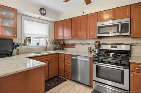 2702 Watch Hill Drive Tarrytown NY 10591