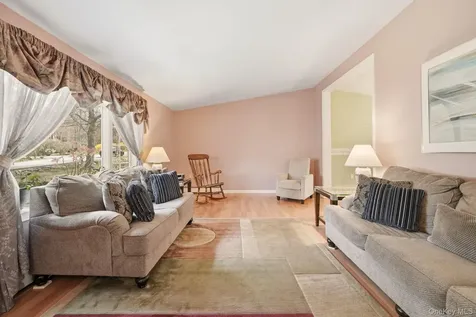 68 Meadow Sweet Road Cortlandt Manor NY 10567