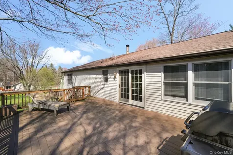 68 Meadow Sweet Road Cortlandt Manor NY 10567