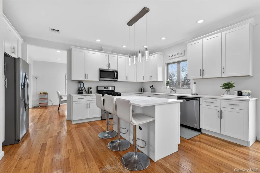 18 Reynolds Road Monroe NY 10950
