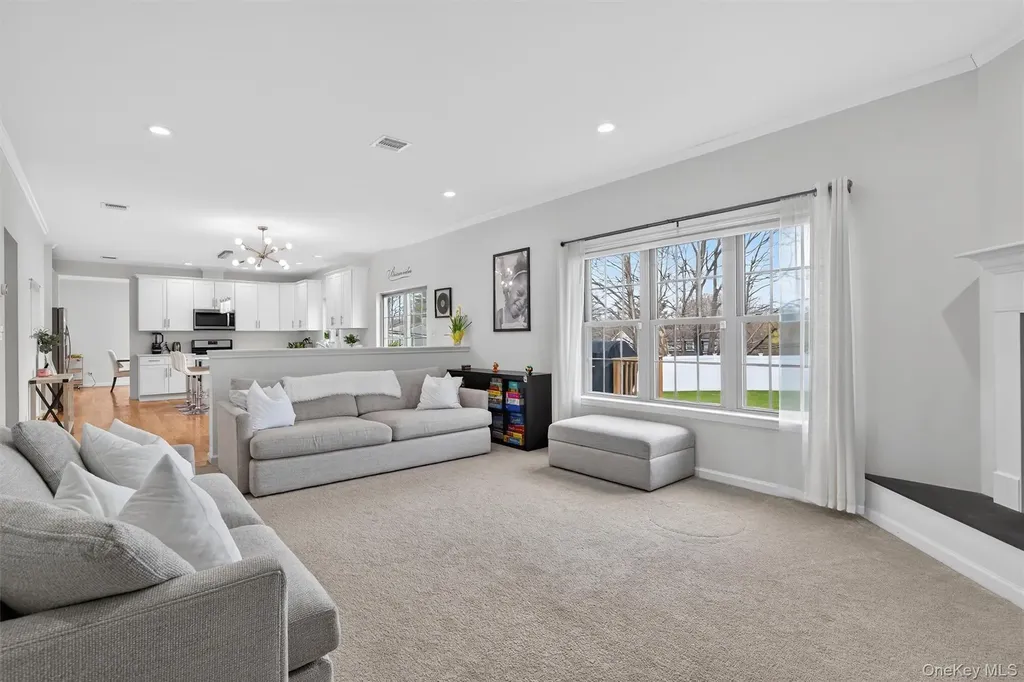 18 Reynolds Road Monroe NY 10950
