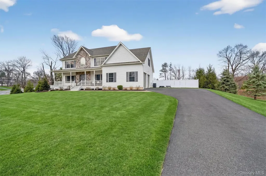 18 Reynolds Road Monroe NY 10950