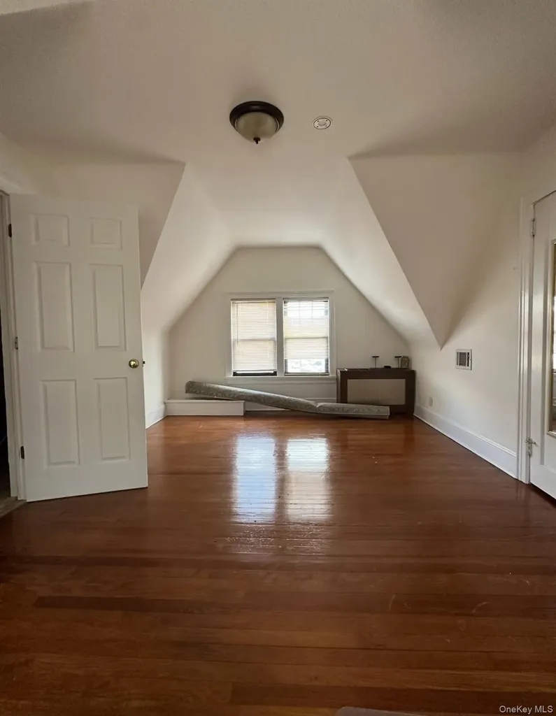 19519 45th Avenue Flushing NY 11358