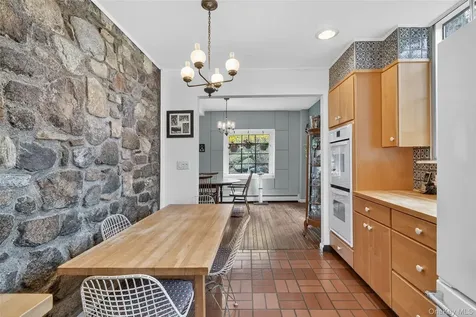 12 Inwood Lane W Cortlandt Manor NY 10567