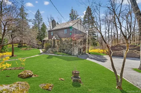 12 Inwood Lane W Cortlandt Manor NY 10567