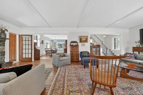 12 Inwood Lane W Cortlandt Manor NY 10567