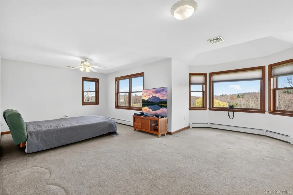 204 Brola Road Middletown NY 10940
