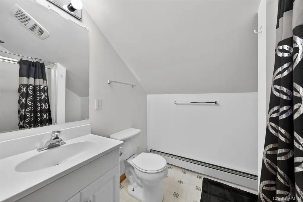 204 Brola Road Middletown NY 10940