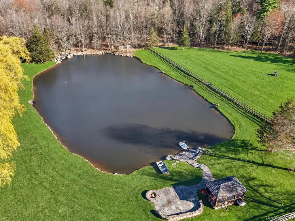 204 Brola Road Middletown NY 10940