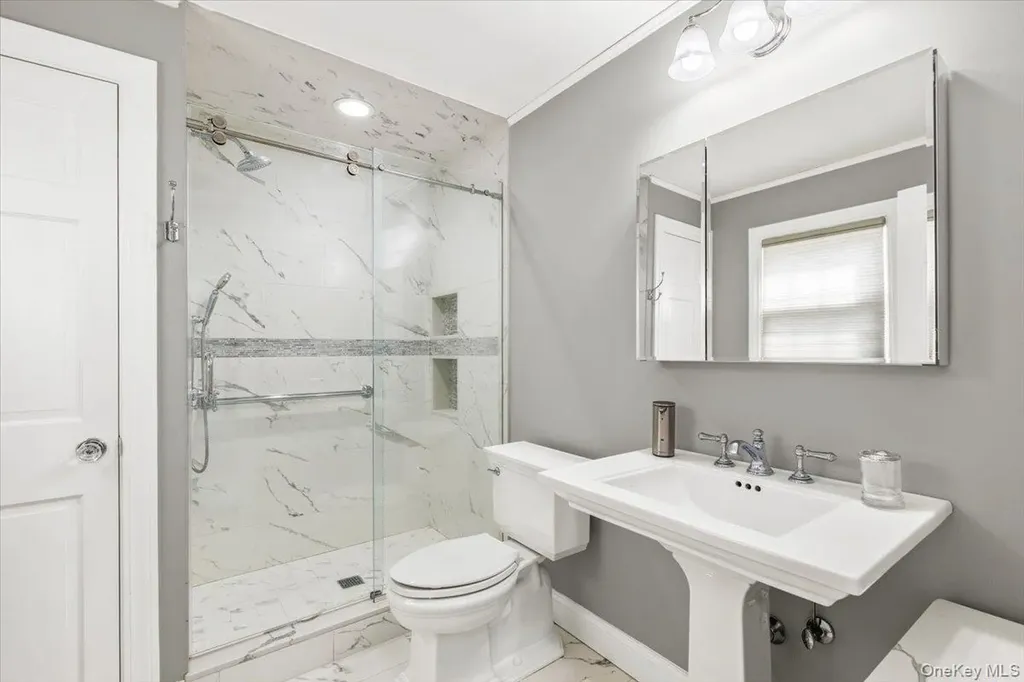 400 Warren Avenue Mamaroneck NY 10543