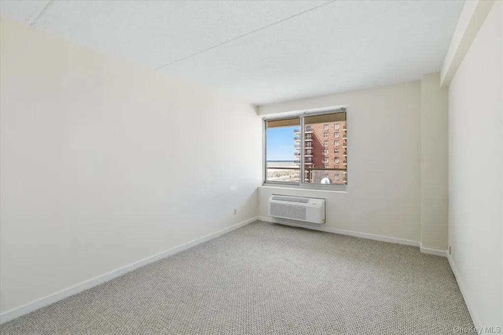 170 W Broadway Long Beach NY 11561