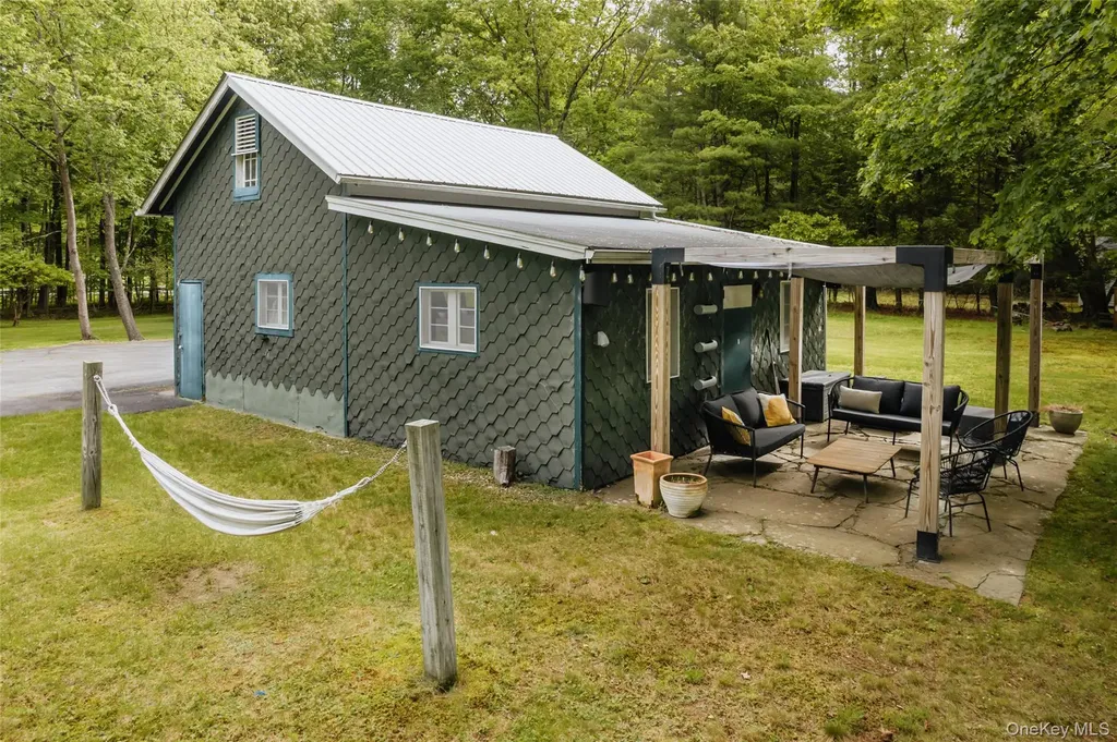 2383 State Route 97 Pond Eddy NY 12770