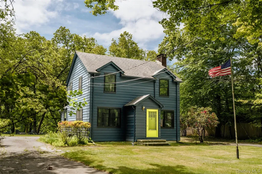 2383 State Route 97 Pond Eddy NY 12770