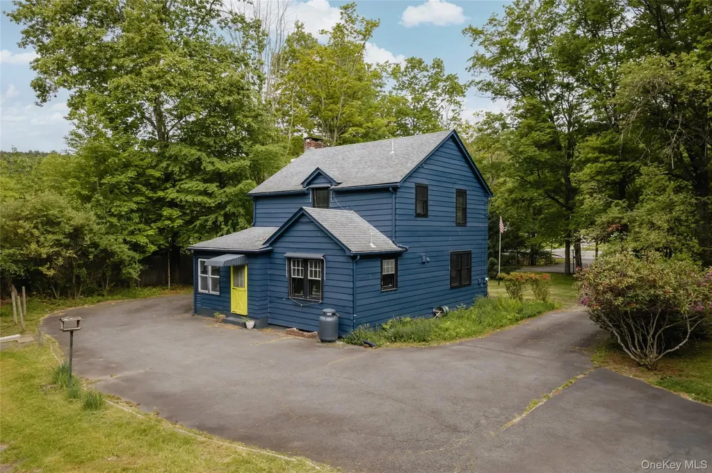 2383 State Route 97 Pond Eddy NY 12770