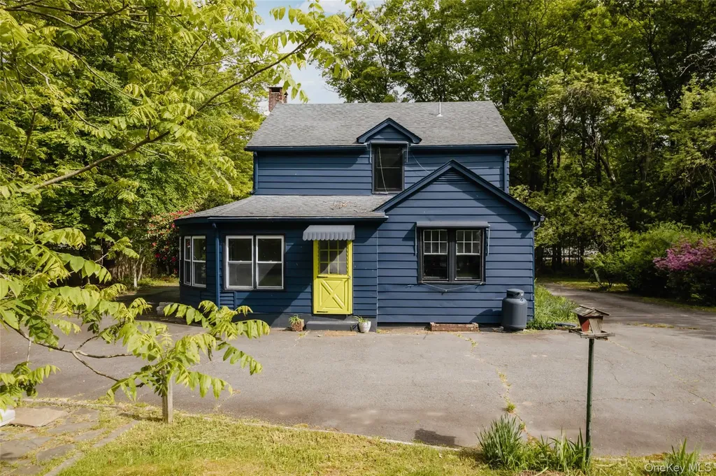 2383 State Route 97 Pond Eddy NY 12770