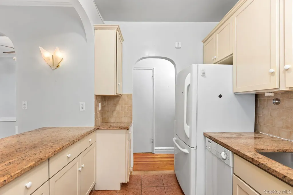 3810 Greystone Avenue Bronx NY 10463