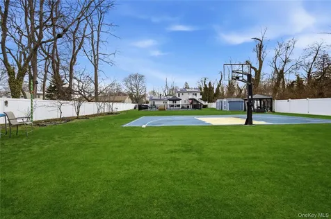 32 Landscape Drive Wheatley Heights NY 11798