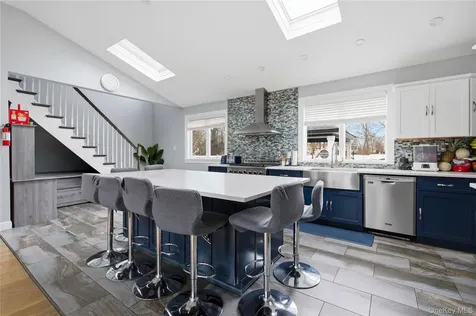 32 Landscape Drive Wheatley Heights NY 11798