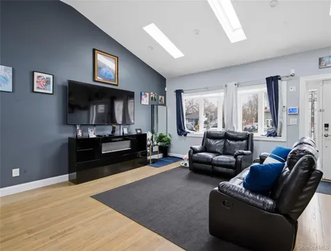 32 Landscape Drive Wheatley Heights NY 11798