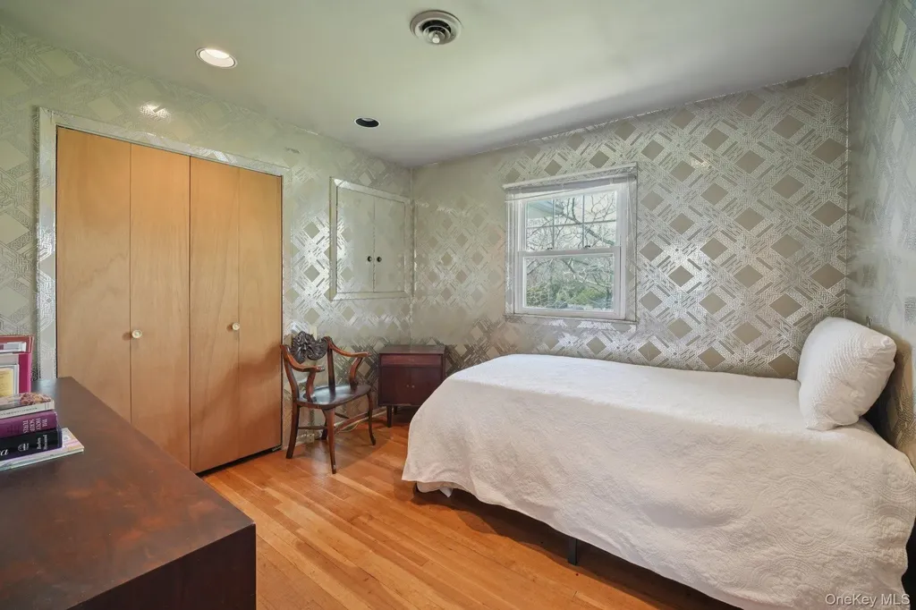 32 Wayne Lane Tappan NY 10983