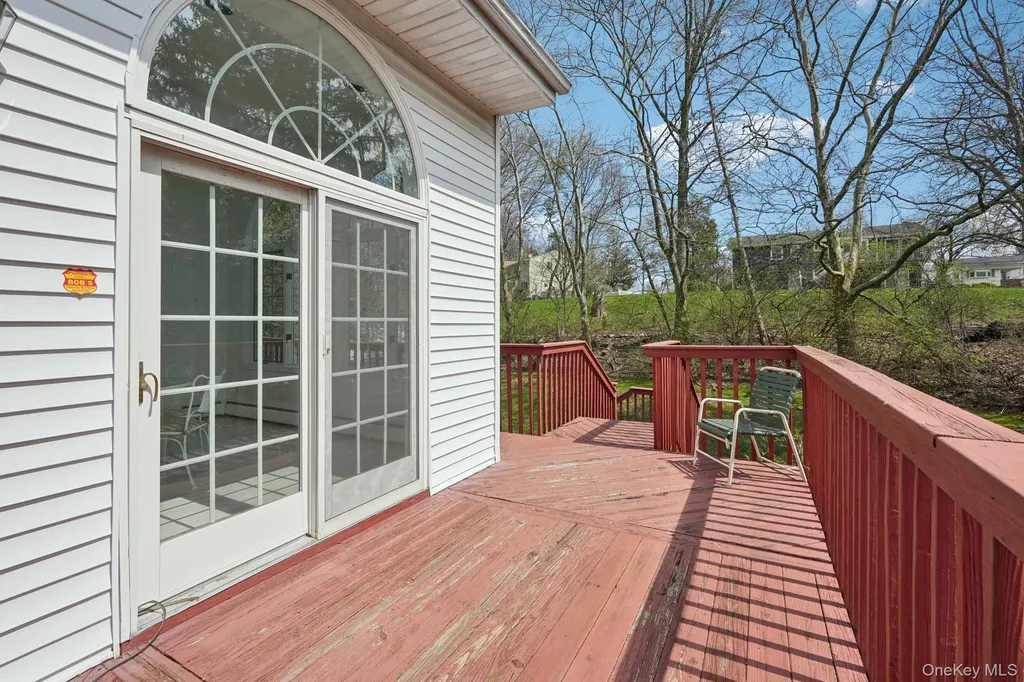32 Wayne Lane Tappan NY 10983