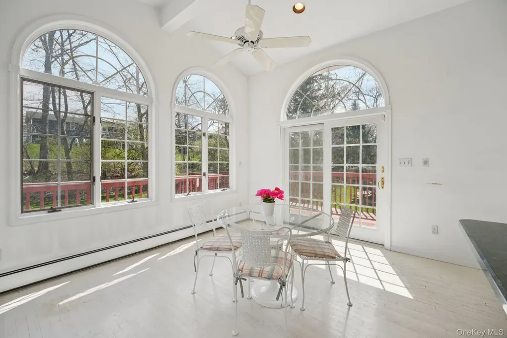 32 Wayne Lane Tappan NY 10983
