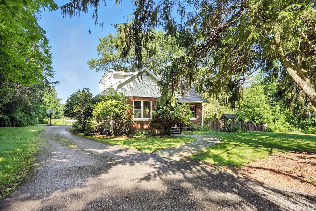 28 Moseman Avenue Katonah NY 10536