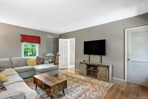28 Moseman Avenue Katonah NY 10536