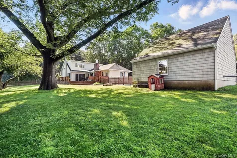 28 Moseman Avenue Katonah NY 10536