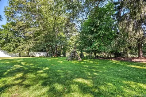 28 Moseman Avenue Katonah NY 10536