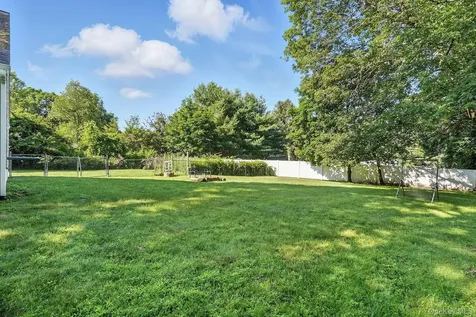 28 Moseman Avenue Katonah NY 10536