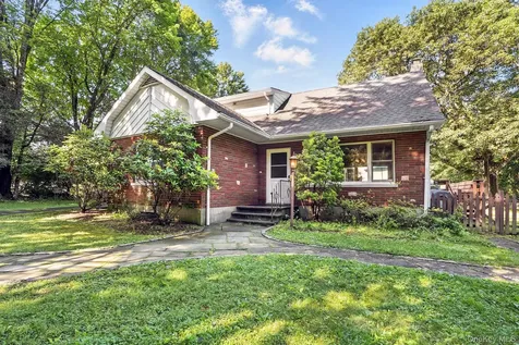 28 Moseman Avenue Katonah NY 10536