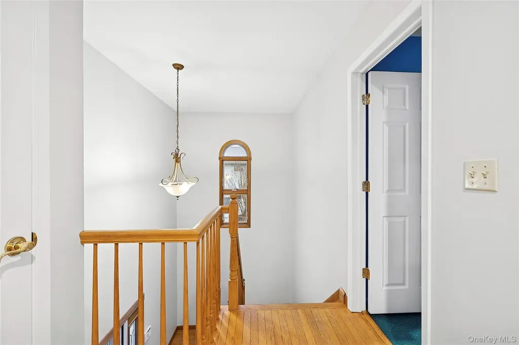147 Brookside Avenue North Babylon NY 11703