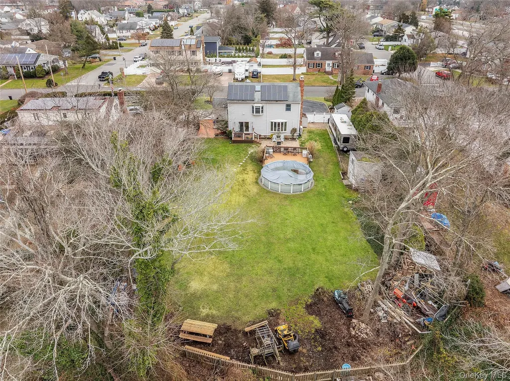 147 Brookside Avenue North Babylon NY 11703