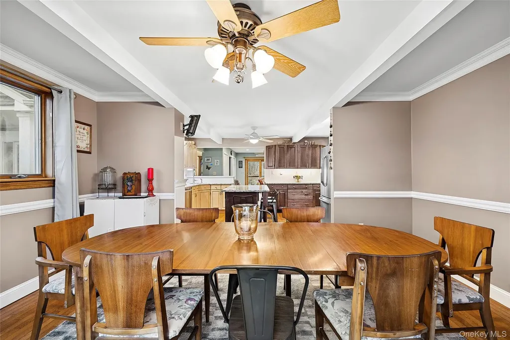 147 Brookside Avenue North Babylon NY 11703