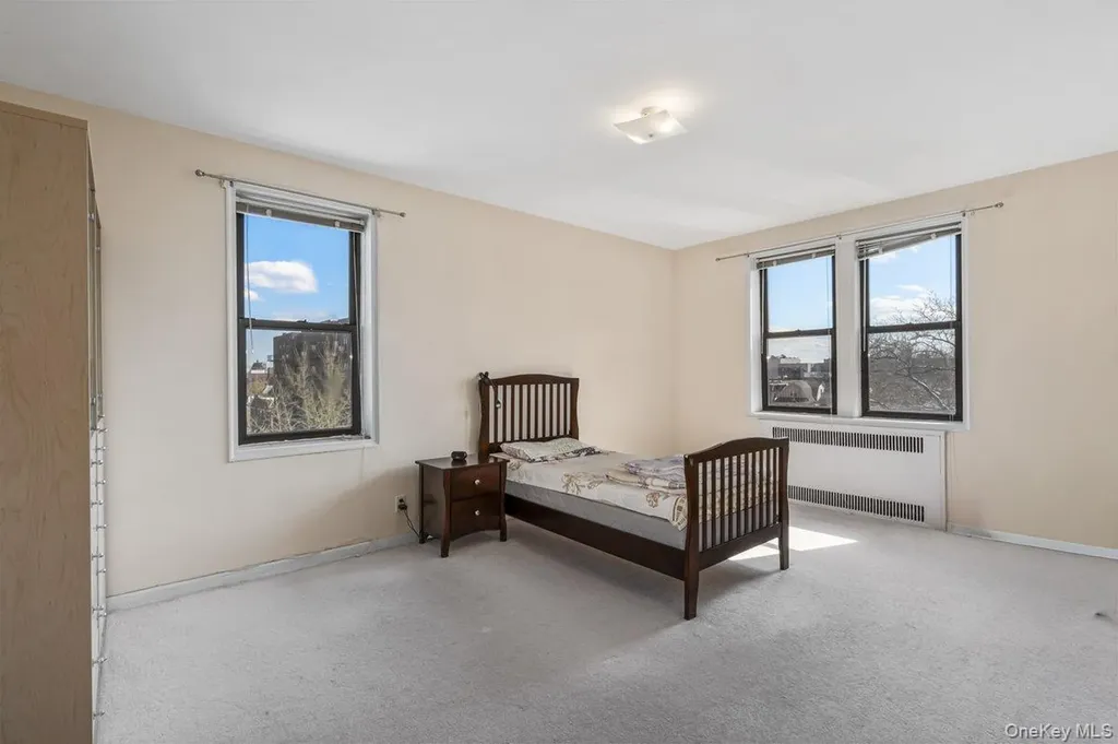 4035 Ithaca Street Elmhurst NY 11373