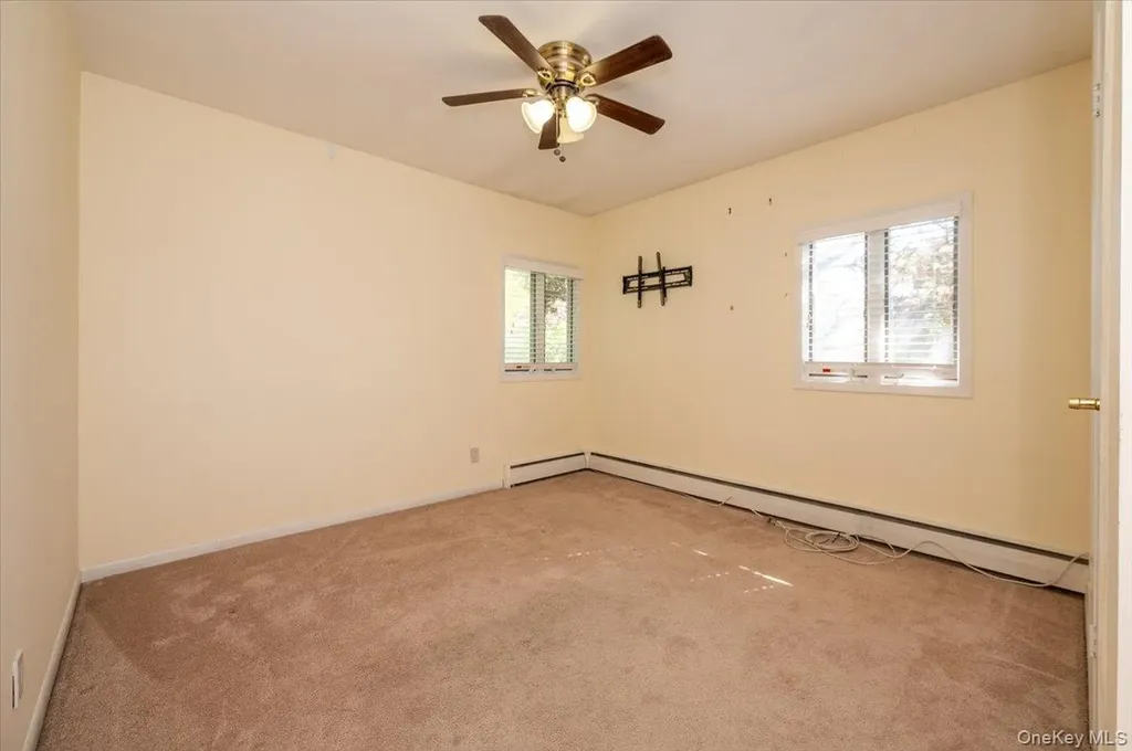 167 Maple Avenue East Meadow NY 11554