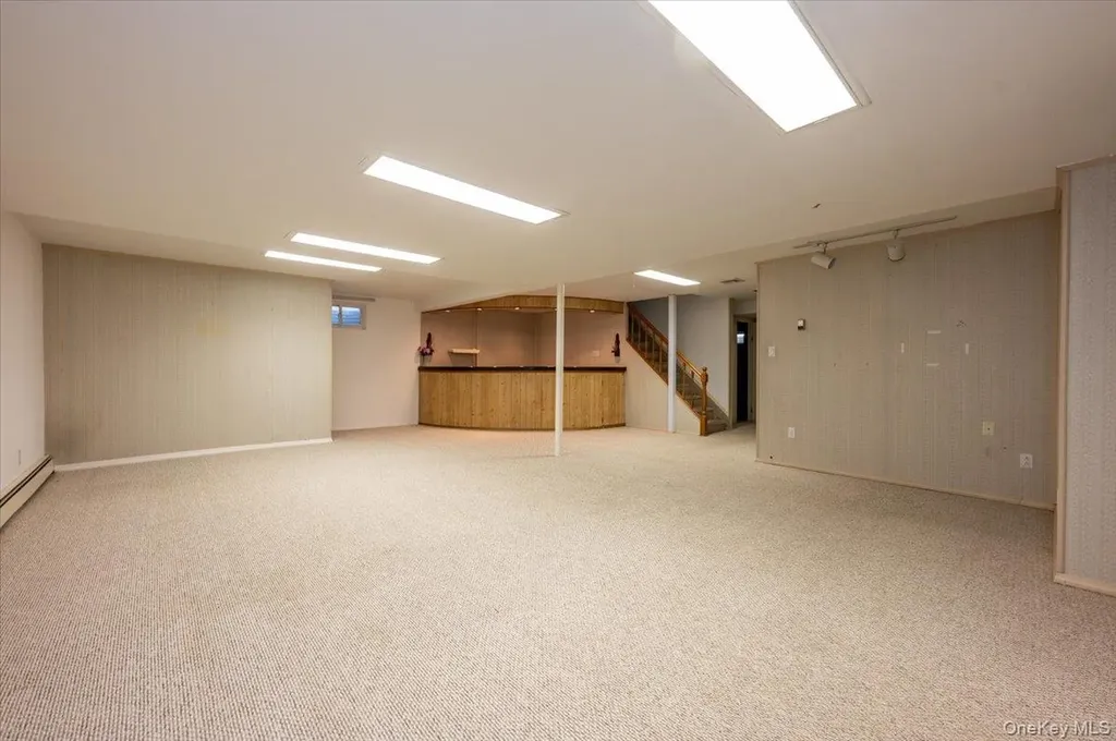 167 Maple Avenue East Meadow NY 11554