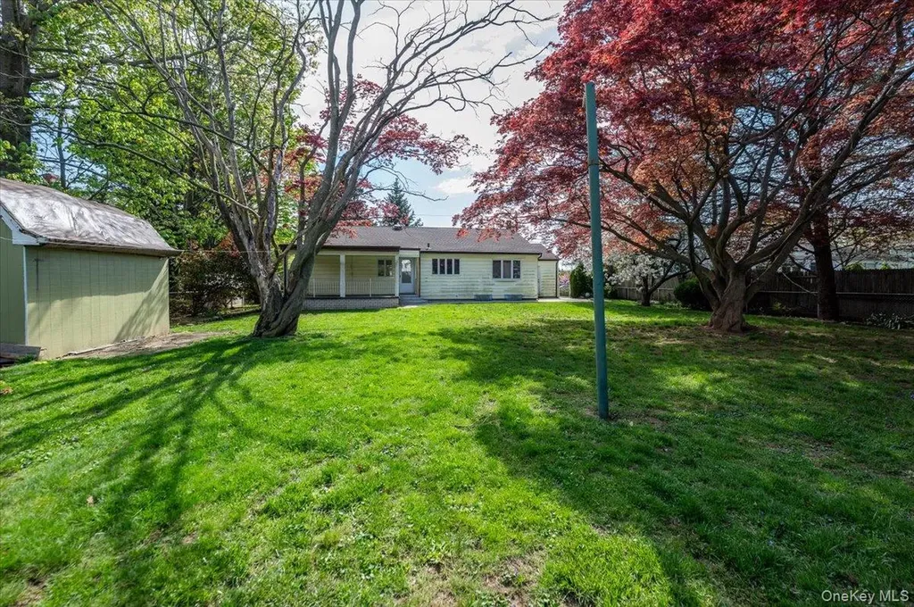167 Maple Avenue East Meadow NY 11554