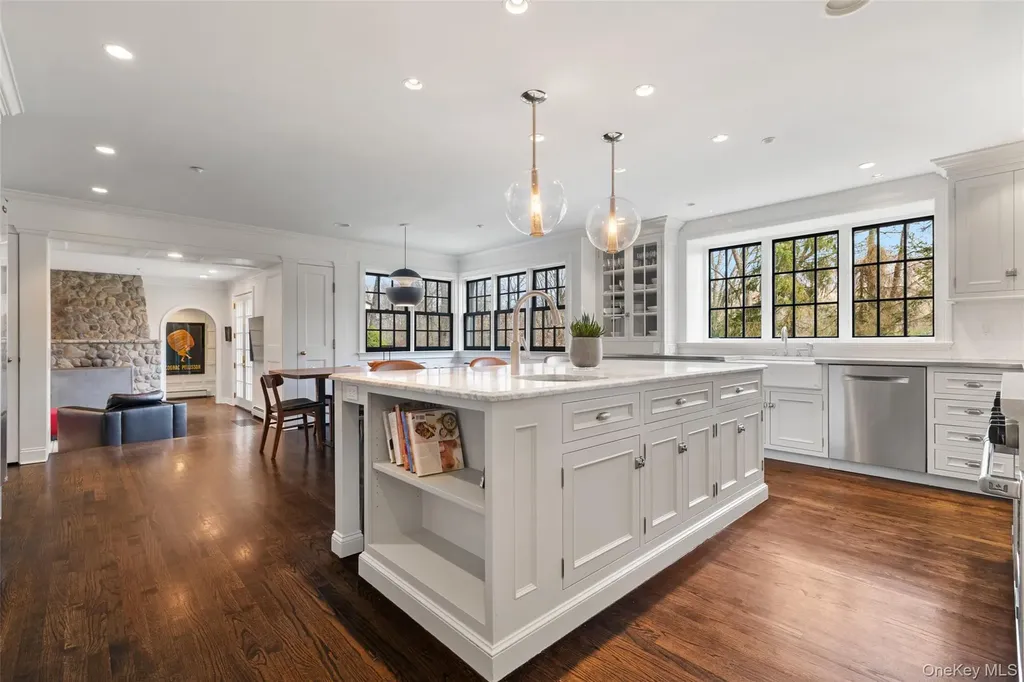 9 Deer Creek Lane Mount Kisco NY 10549