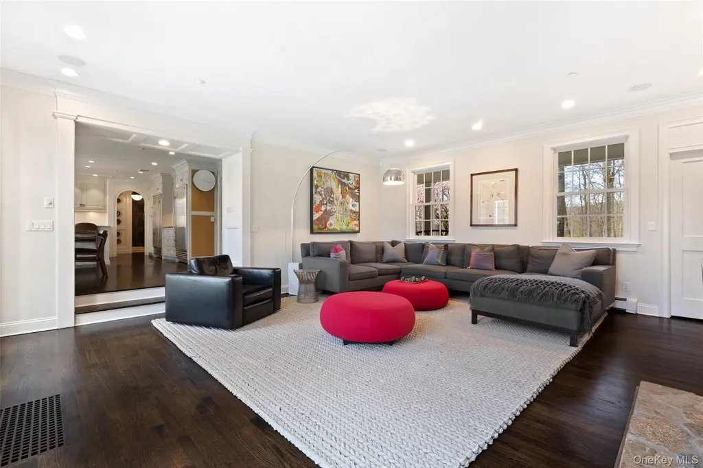 9 Deer Creek Lane Mount Kisco NY 10549