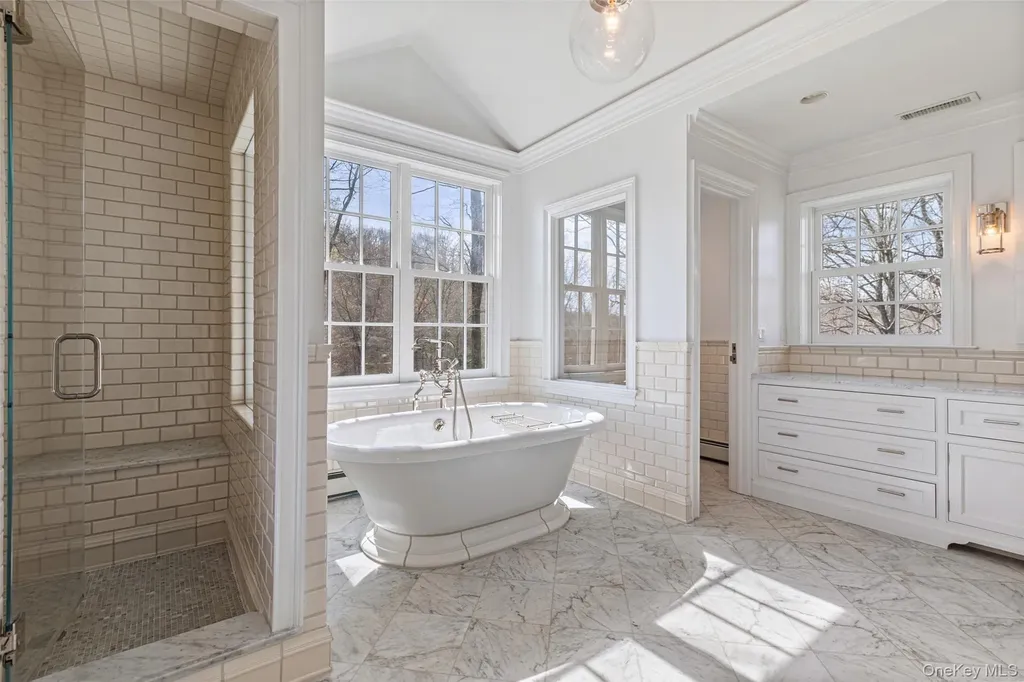 9 Deer Creek Lane Mount Kisco NY 10549