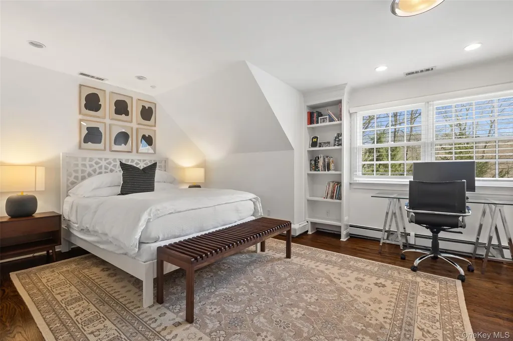9 Deer Creek Lane Mount Kisco NY 10549