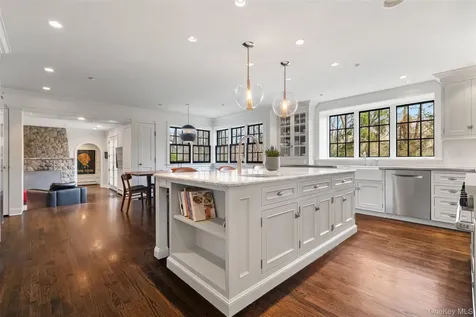 9 Deer Creek Lane Mount Kisco NY 10549