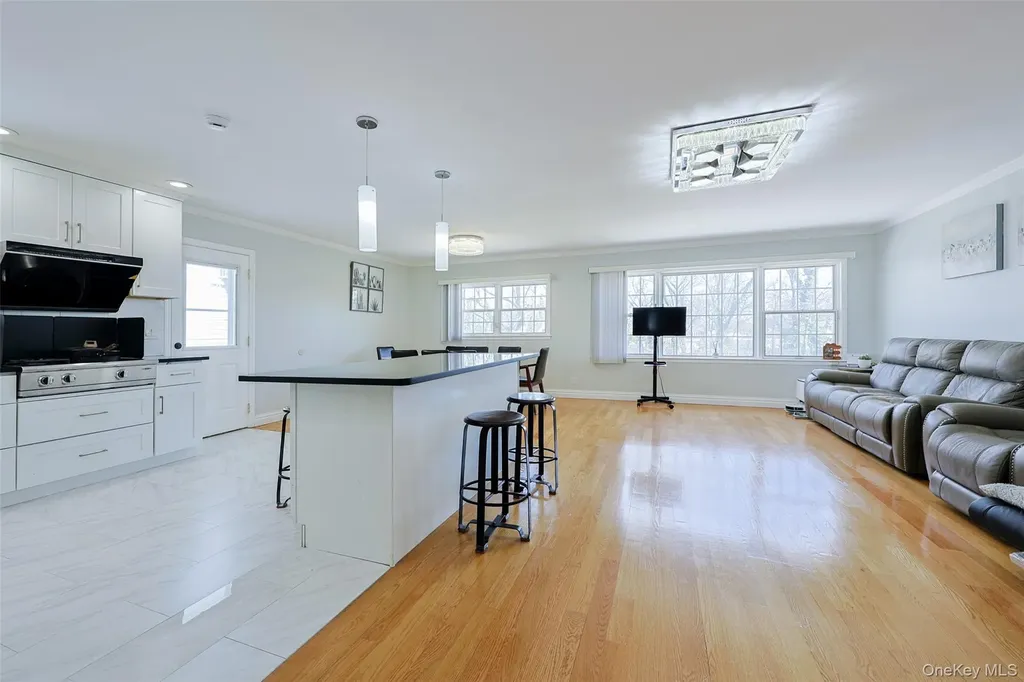 2630 Clearview Expressway Bayside NY 11360