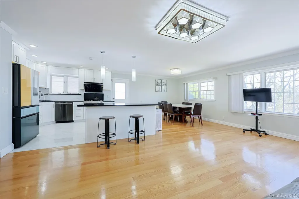 2630 Clearview Expressway Bayside NY 11360