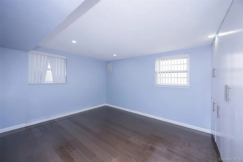 2630 Clearview Expressway Bayside NY 11360
