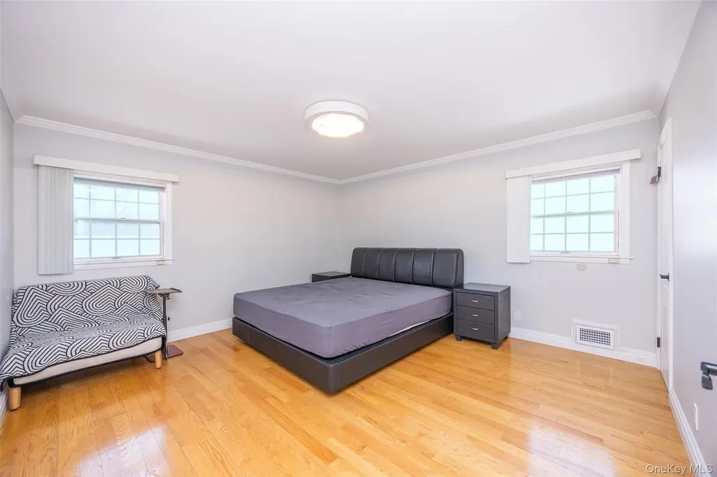 2630 Clearview Expressway Bayside NY 11360