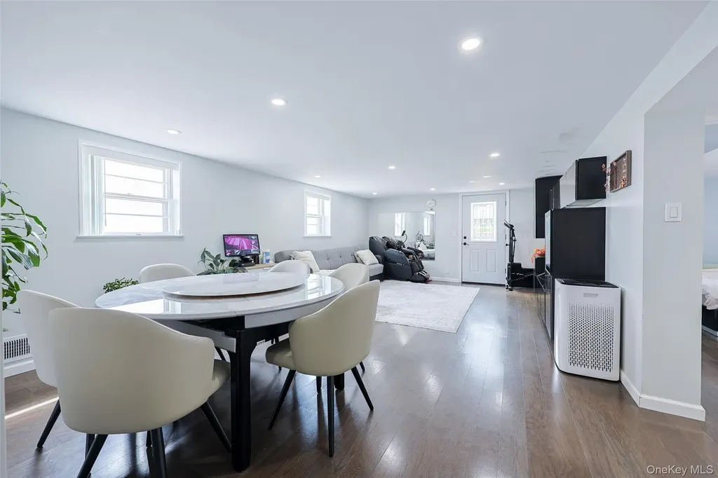 2630 Clearview Expressway Bayside NY 11360