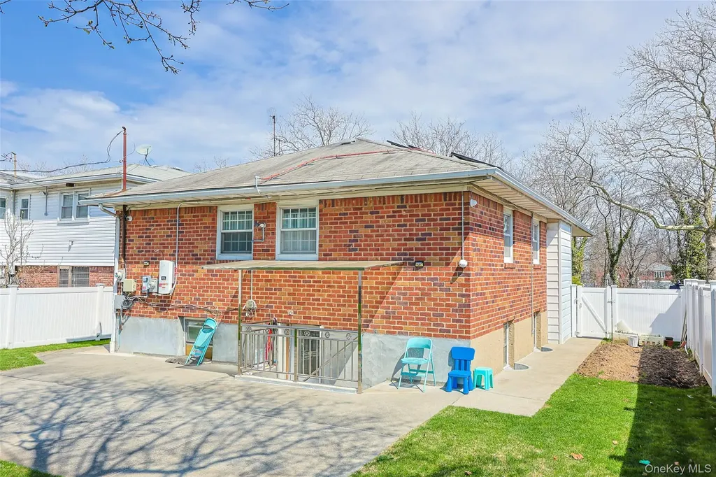 2630 Clearview Expressway Bayside NY 11360